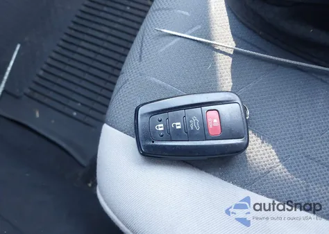 2021 Toyota Rav4 Xle из США, поврежденный, VIN 2T3P1RFV7MC152606